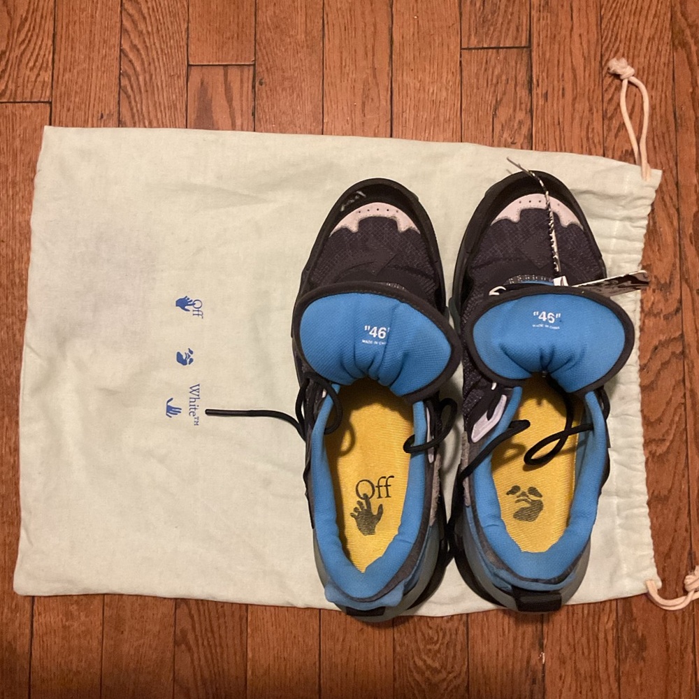 Off-White Odsy-2000 Blue Black AW20 (Sz 13)